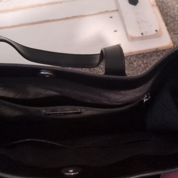 Michael kors XL Black travel/ business tote - Picture 7 of 7